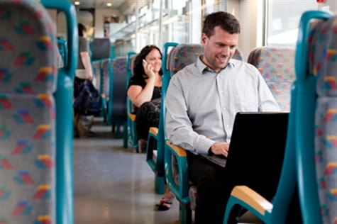 Pasajero en un tren